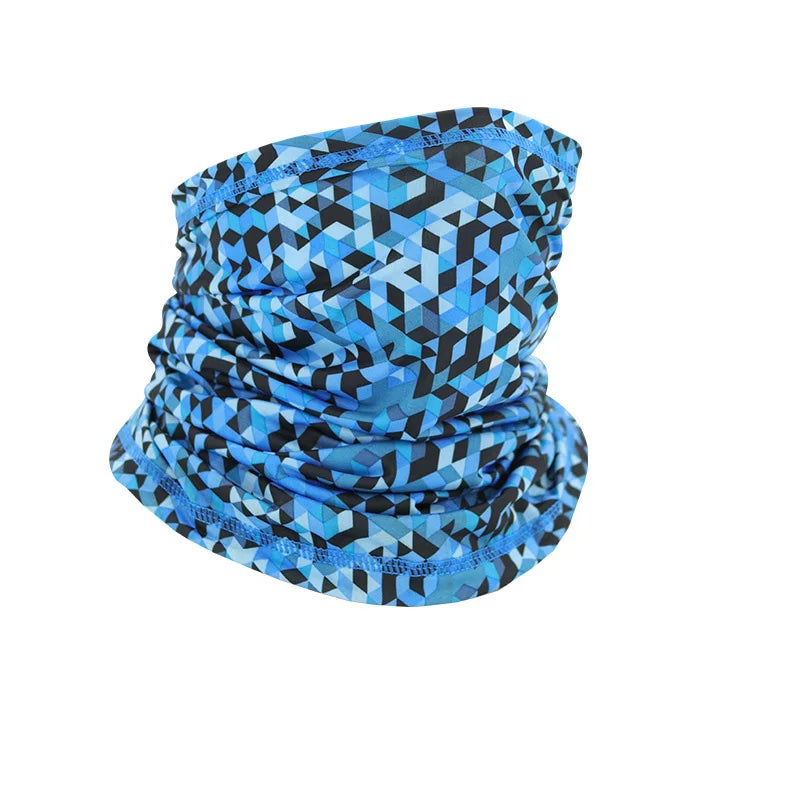 Tour de cou ski bleu Motifs bleu noir blanc 21 x 39 cm